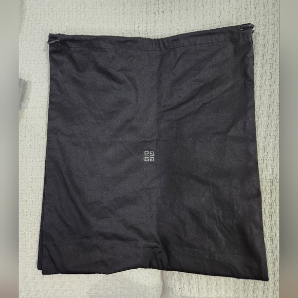 Givenchy Black Logo Dust Bag - Picture 2 of 6